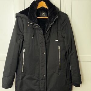 Zara Women's Padded Black Hooded Park Jacket Medium